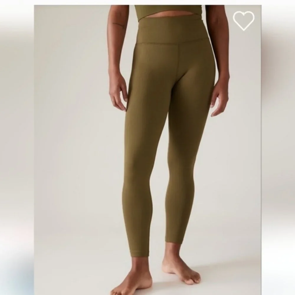 Athleta Aurora Seamless Tight size XXS Olive